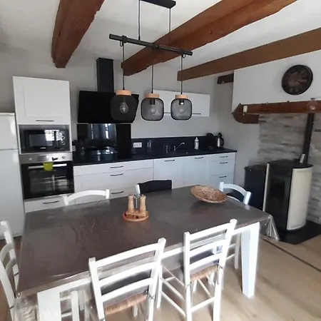 بيت للعطل Maison De Campagne *